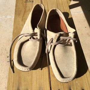 Tan Clark wallabies